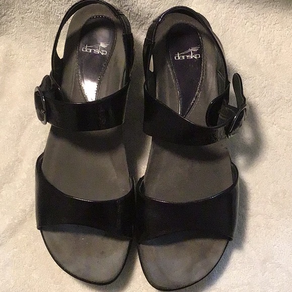 Dansko Adele  sandal size 39 black used condition - Picture 3 of 6